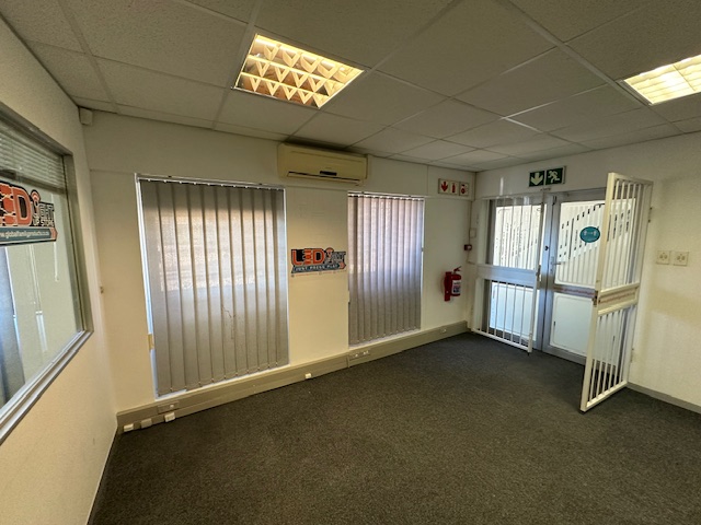 To Let commercial Property for Rent in Claremont Western Cape